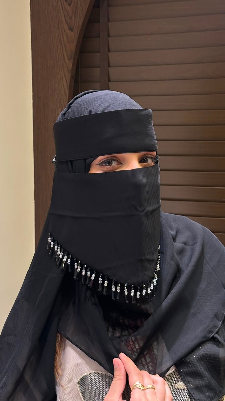 Premium Hand Work Niqab 001