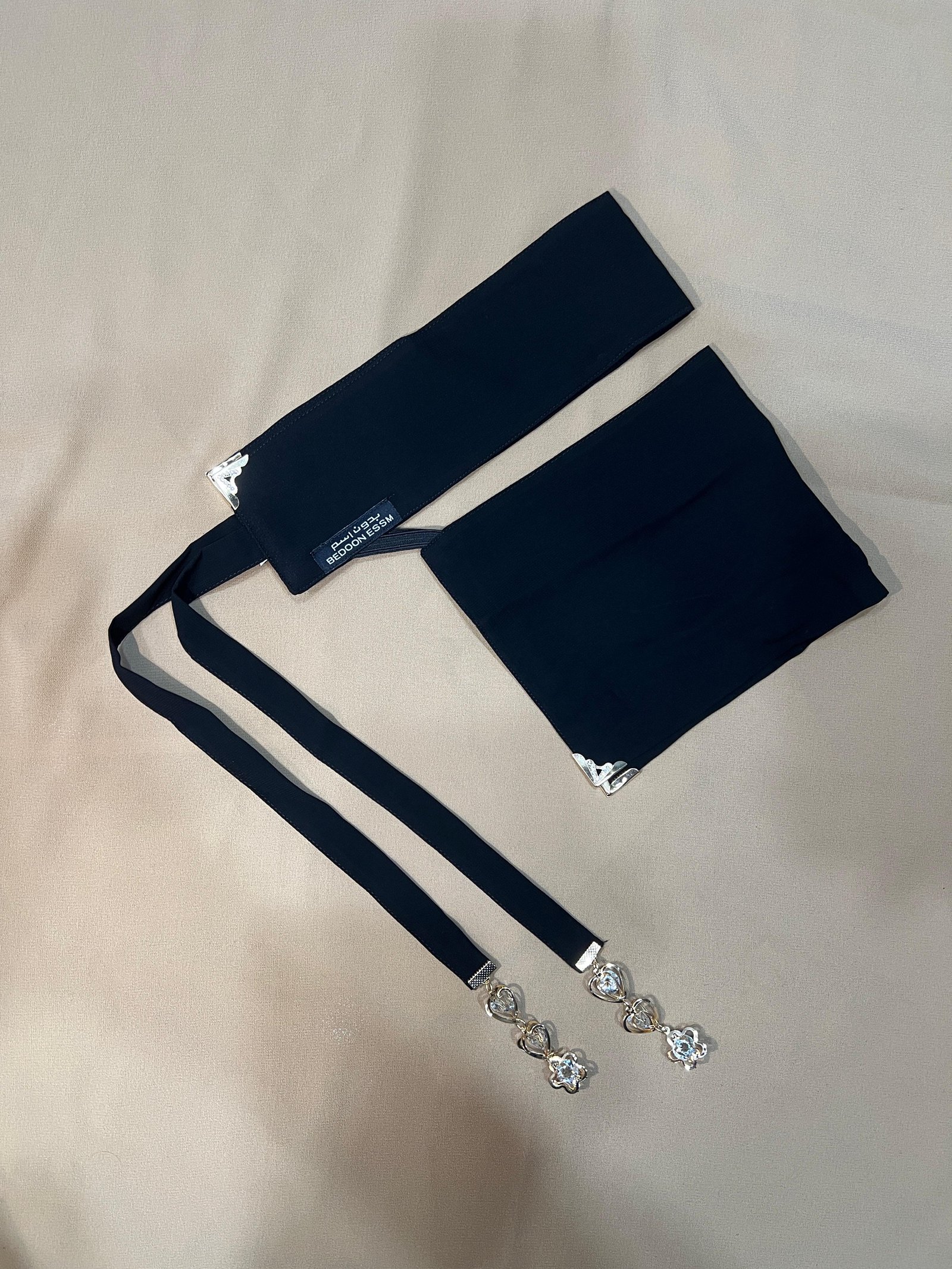 Dori Latkan With 4 Clips 5 x 12